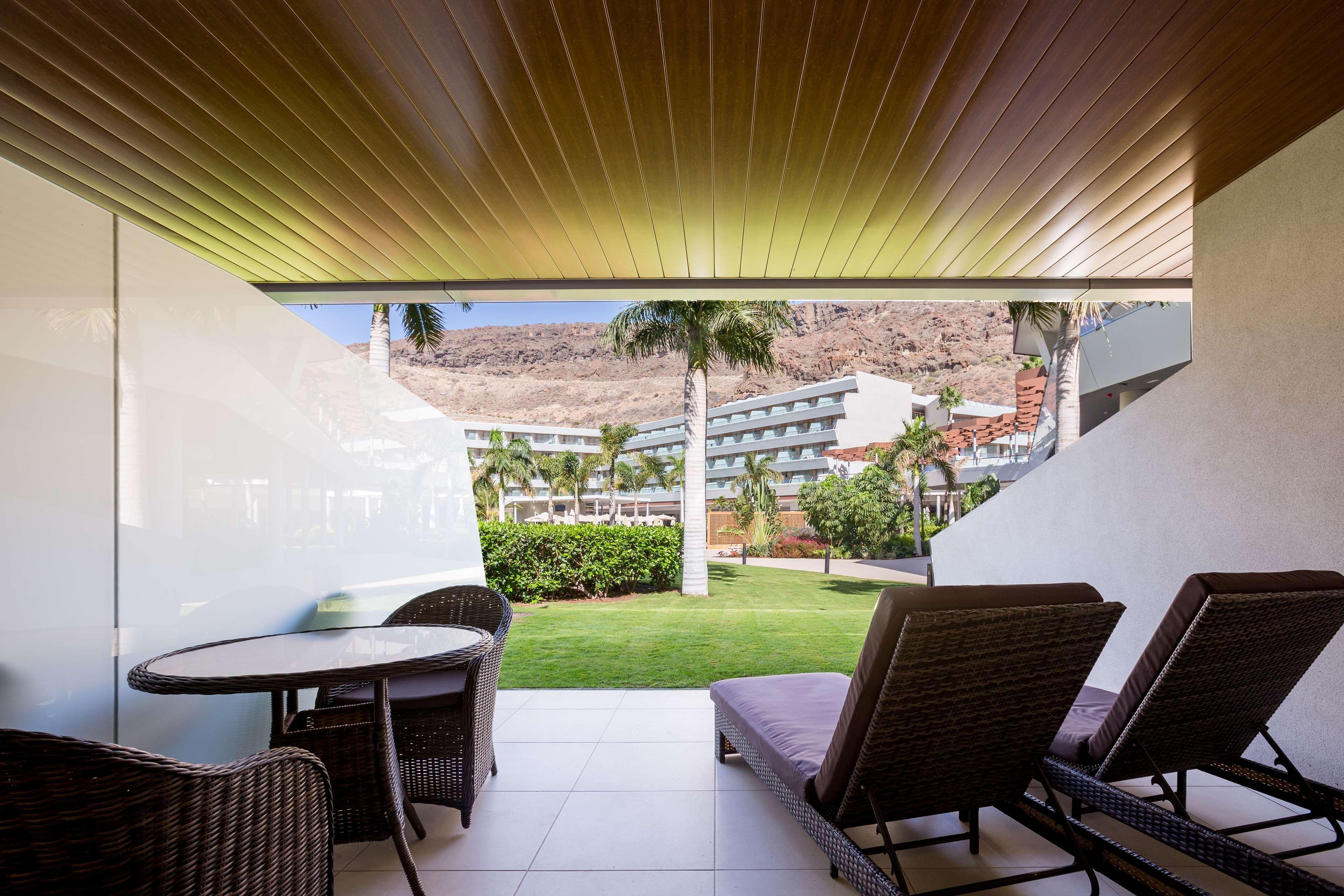 Radisson Blu Resort & Spa, Gran Canaria Mogan Puerto De Mogan Exterior photo